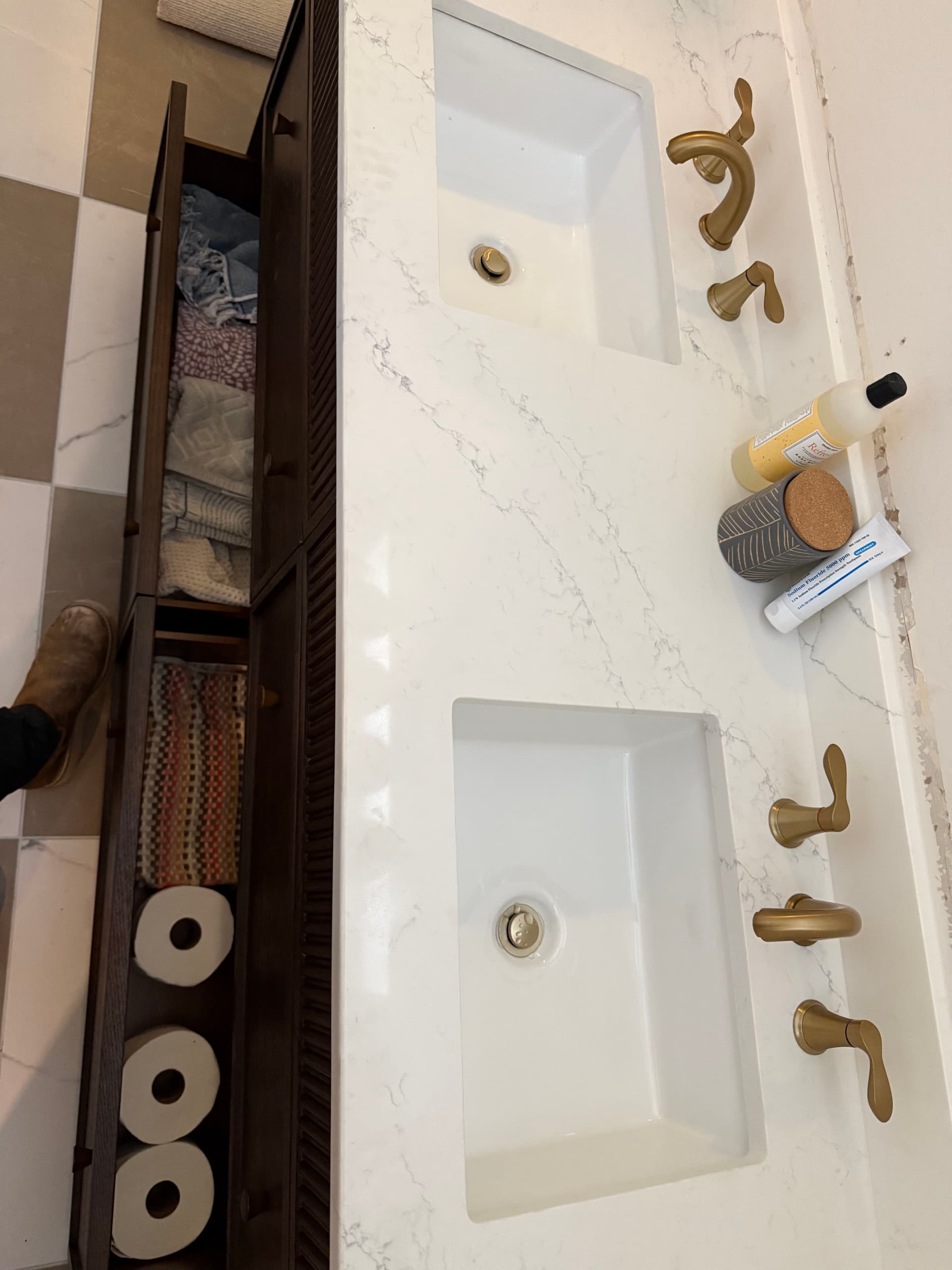 Gold Bathroom Fixtures That Make the Whole Space Feel Expensive image
